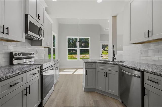 2557 Casablanca Drive, Conyers, GA 30012