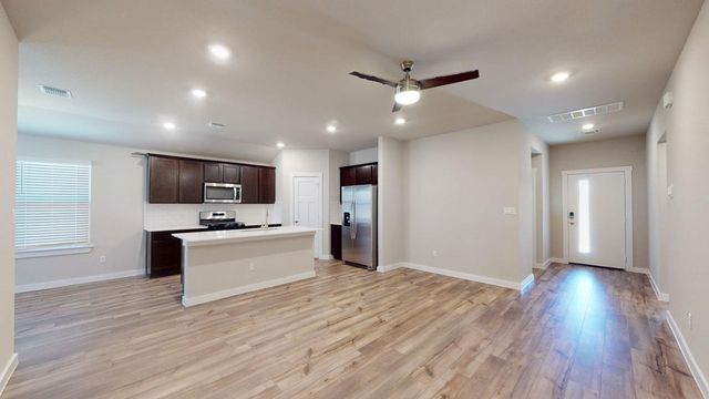 350 Presley DR, Killeen, TX 76542