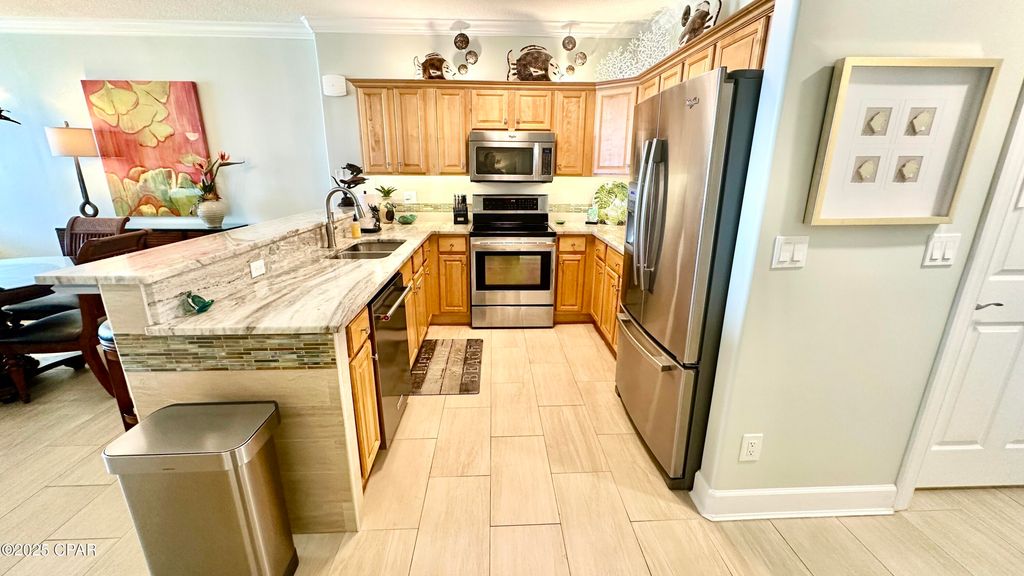 Image 18 of property listing at 17643 Front Beach Road 2003, Panama City Beach, FL 32413