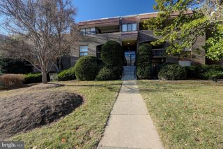 415 CHRISTOPHER AVENUE #11, Gaithersburg, MD 20879