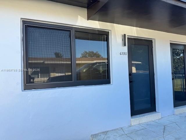 6750 SW 21st St 0, Miami, FL 33155