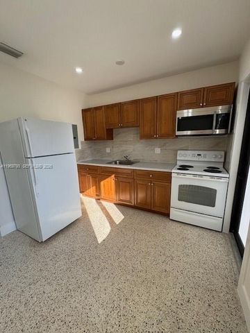 6750 SW 21st St 0, Miami, FL 33155