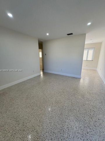 6750 SW 21st St 0, Miami, FL 33155