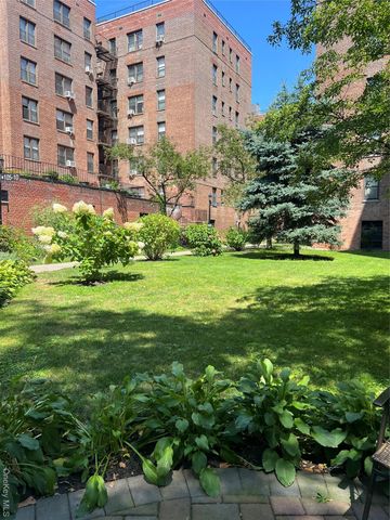 105-20 66th Ave. 1A, Forest Hills, NY 11375