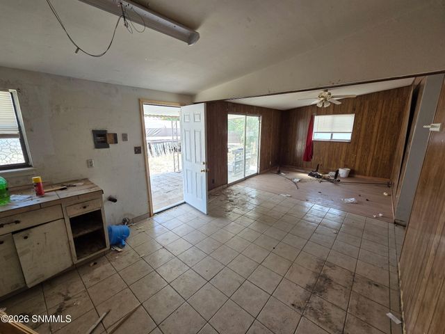 2208 E Idaho Avenue, Las Cruces, NM 88001