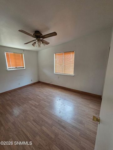 2208 E Idaho Avenue, Las Cruces, NM 88001
