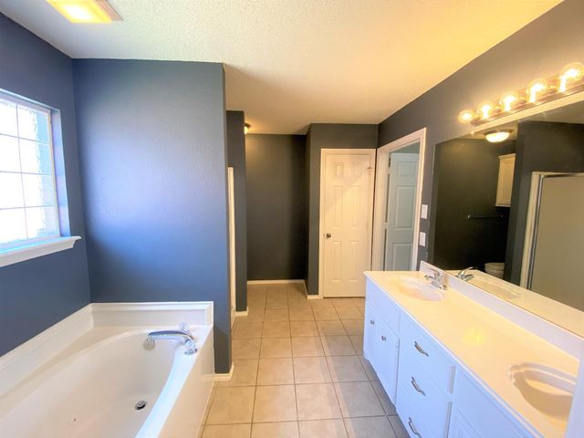 6521 8th Street, Lubbock, TX 79416