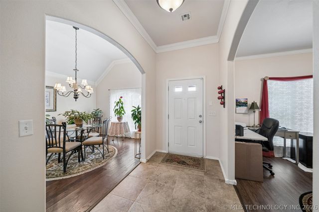 1013 Midway Road, Claremore, OK 74019