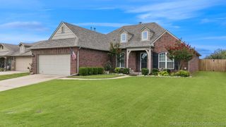 1013 Midway Road, Claremore, OK 74019