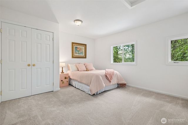 15715 249 Avenue SE, Issaquah, WA 98027
