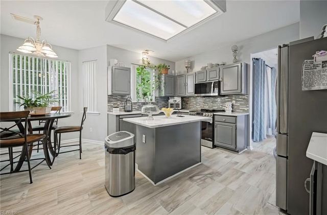 1142 Woods PW, Suffolk, VA 23434