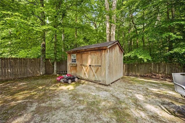 1142 Woods PW, Suffolk, VA 23434
