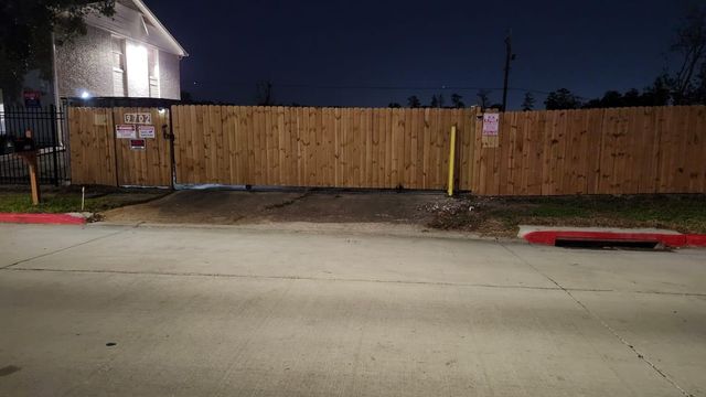 9702 Crofton Street, Houston, TX 77016