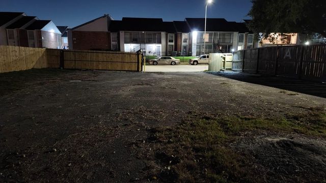 9702 Crofton Street, Houston, TX 77016