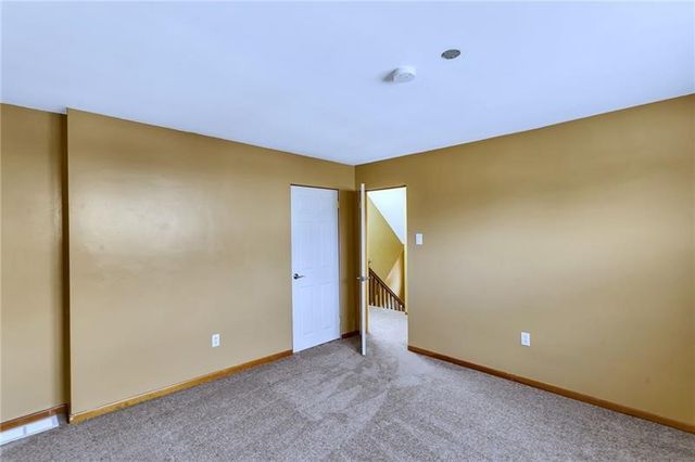 510 Franklin Ave, Vandergrift, PA 15690