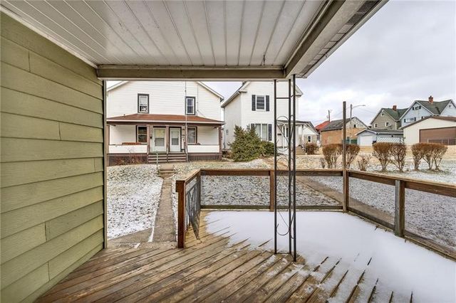 510 Franklin Ave, Vandergrift, PA 15690