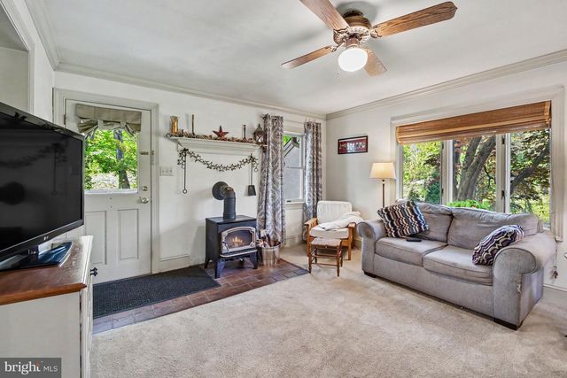 1313 DOROTHY AVE, Phoenixville, PA 19460