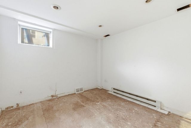 29-31 Washburn Ave 1B, Cambridge, MA 01240