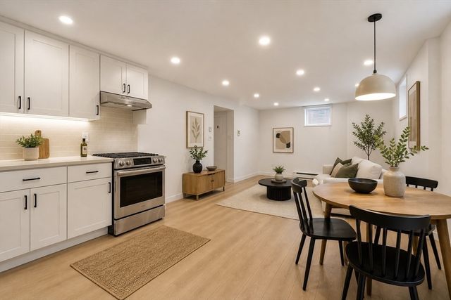 29-31 Washburn Ave 1B, Cambridge, MA 01240