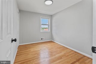 1520 NEIGHBORS AVE, Rosedale, MD 21237