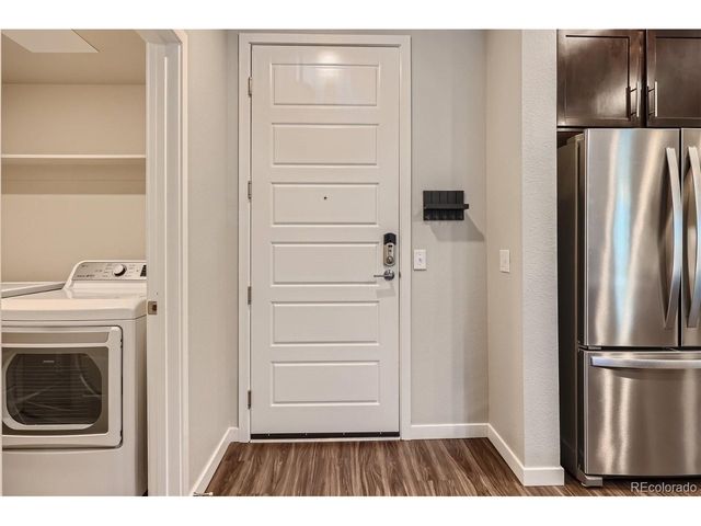 400 E Fremont Pl 206, Centennial, CO 80122