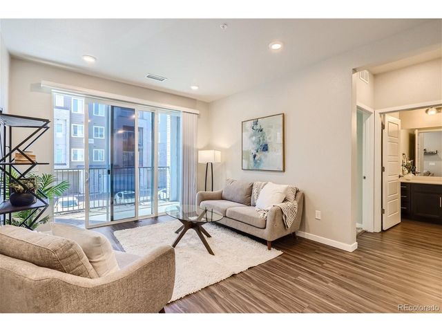 400 E Fremont Pl 206, Centennial, CO 80122