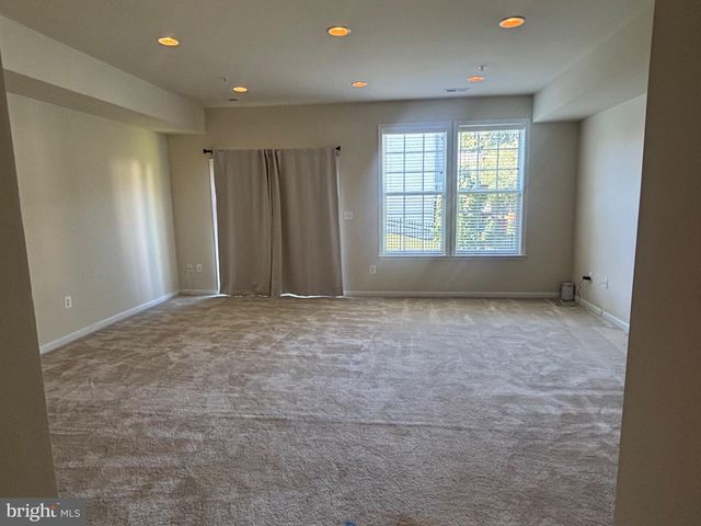 8609 SWEET ROSE CT, Upper Marlboro, MD 20772