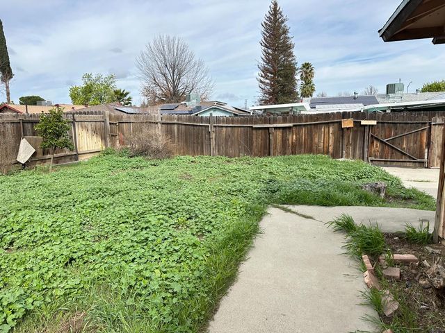 450 W Sacramento Street, Coalinga, CA 93210