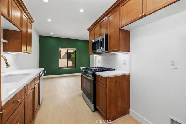 1045 Villorrio South, Palm Springs, CA 92262