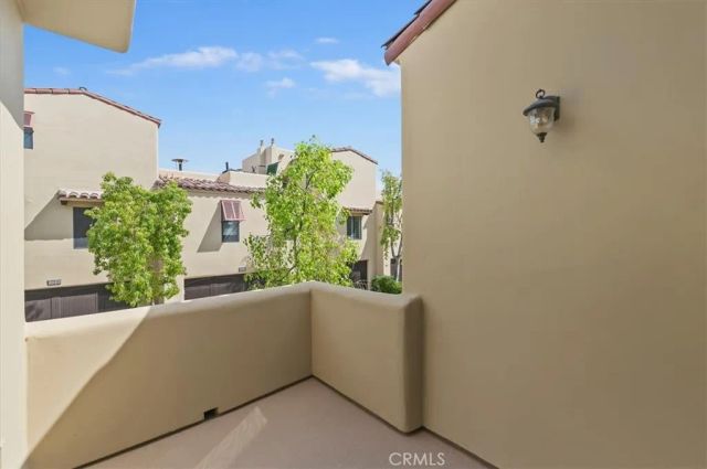 1045 Villorrio South, Palm Springs, CA 92262