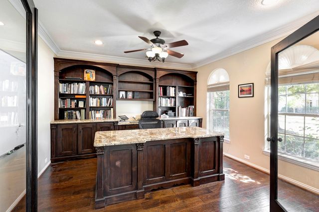2511 Bridgestone Park Lane, Spring, TX 77386
