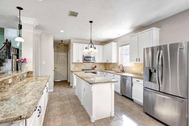 2511 Bridgestone Park Lane, Spring, TX 77386