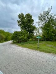 22839 Woodlawn Avenue, Steger, IL 60475