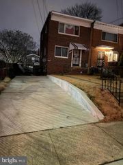 3518 MADISON ST, Hyattsville, MD 20782