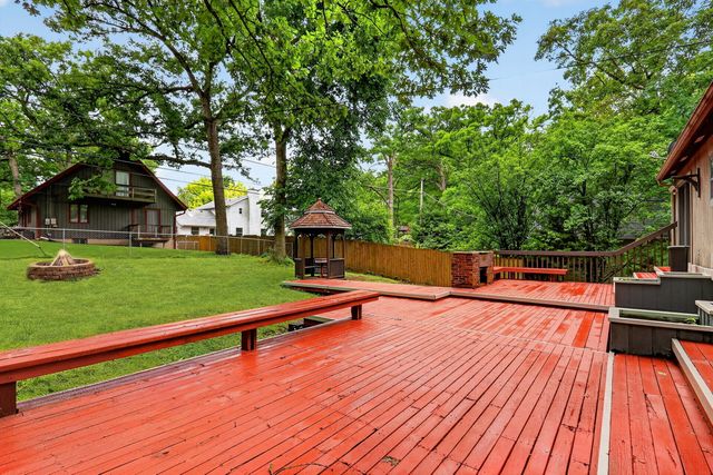 8615 Coral Road, Wonder Lake, IL 60097