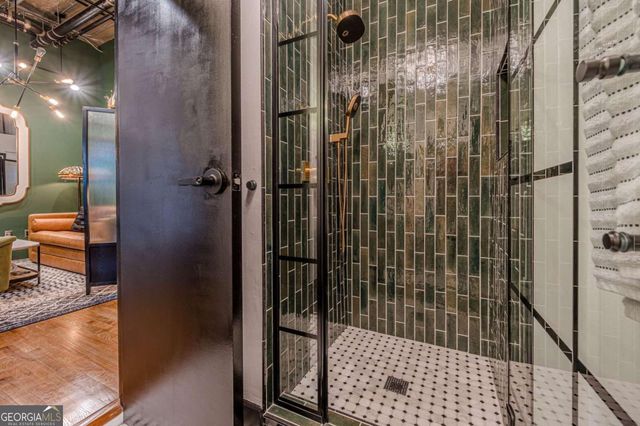 3235 Roswell Road NE 819, Atlanta, GA 30305