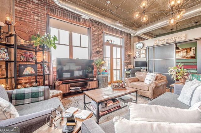 3235 Roswell Road NE 819, Atlanta, GA 30305