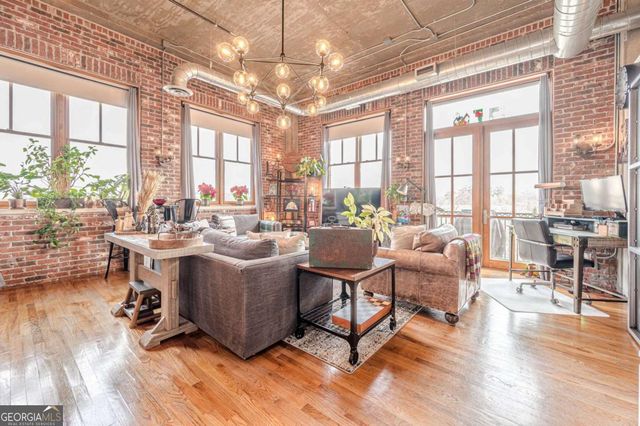 3235 Roswell Road NE 819, Atlanta, GA 30305