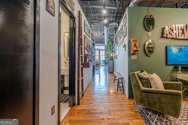 3235 Roswell Road NE 819, Atlanta, GA 30305