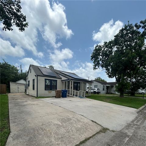438 Breckenridge Dr, Corpus Christi, TX 78408