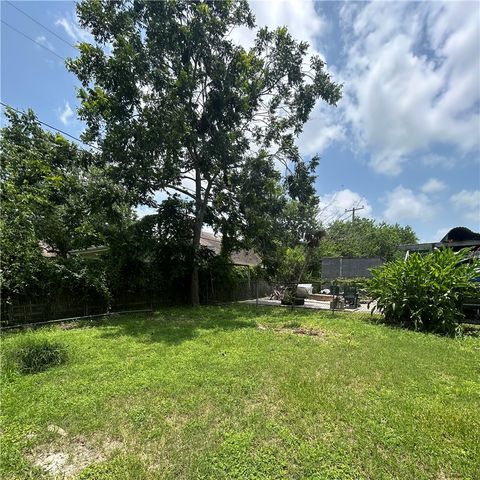 438 Breckenridge Dr, Corpus Christi, TX 78408