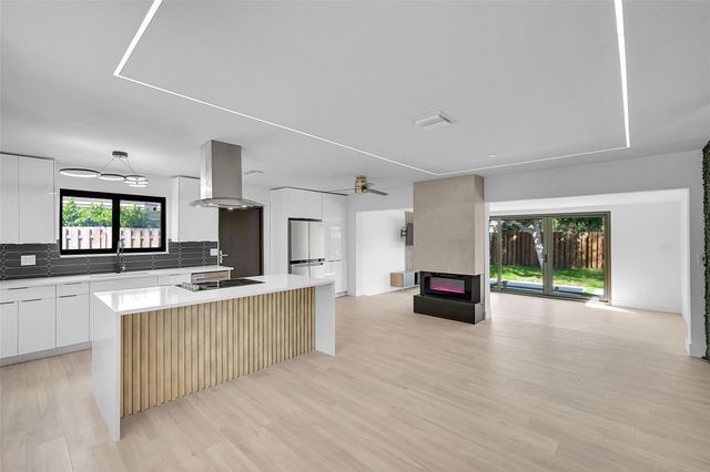 1257 NW 4th Street, Boca Raton, FL 33486