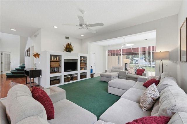 1503 AUBURN OAKS BOULEVARD, Auburndale, FL 33823