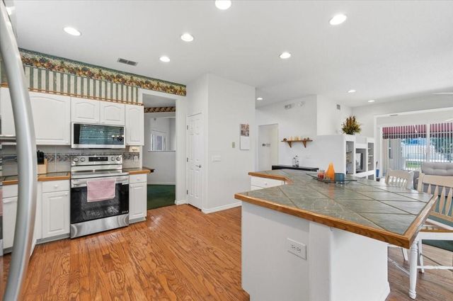 1503 AUBURN OAKS BOULEVARD, Auburndale, FL 33823