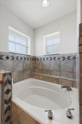 1503 AUBURN OAKS BOULEVARD, Auburndale, FL 33823