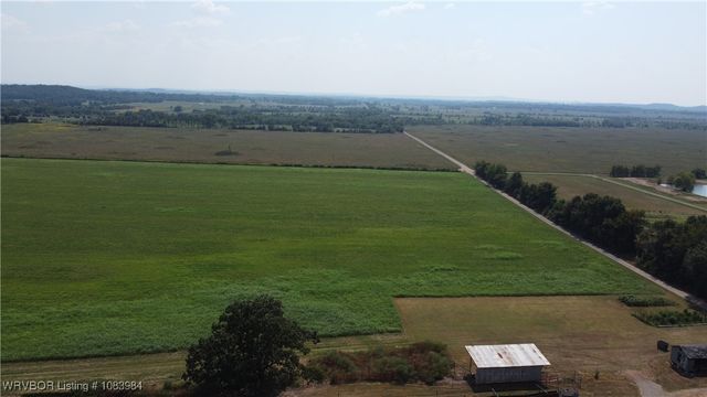 8979 Grand Prairie Road, Charleston, AR 72933