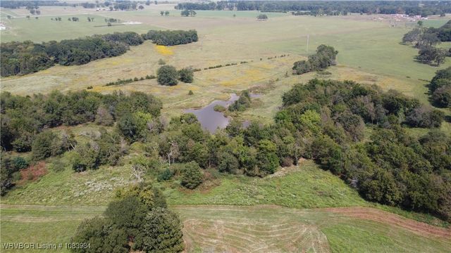 8979 Grand Prairie Road, Charleston, AR 72933