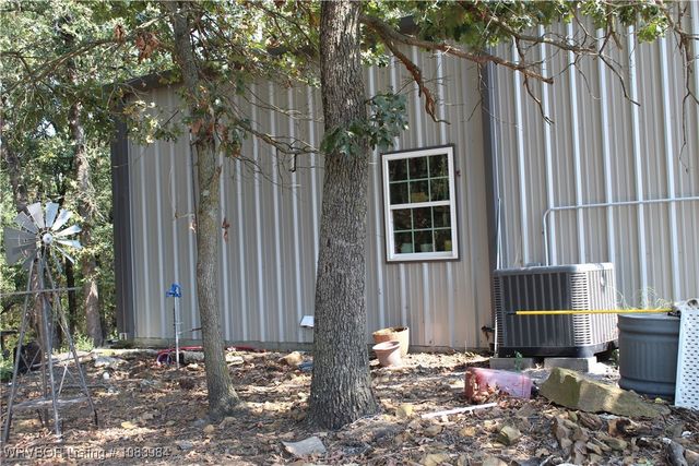 8979 Grand Prairie Road, Charleston, AR 72933