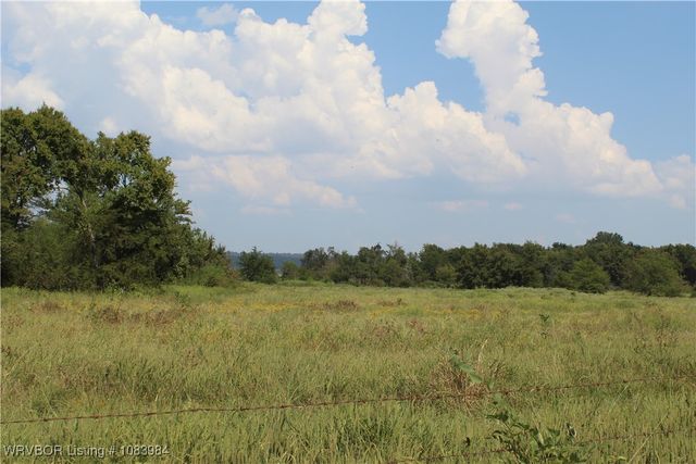 8979 Grand Prairie Road, Charleston, AR 72933