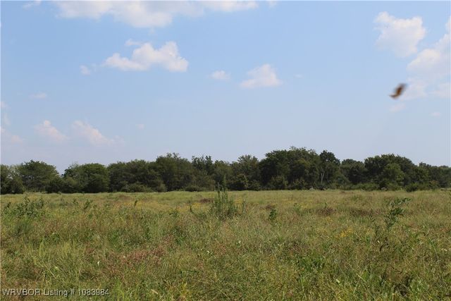 8979 Grand Prairie Road, Charleston, AR 72933